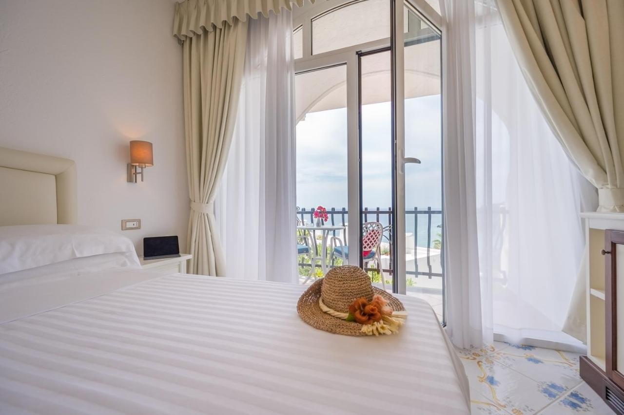 Grand Hotel Le Rocce Gaeta Ngoại thất bức ảnh