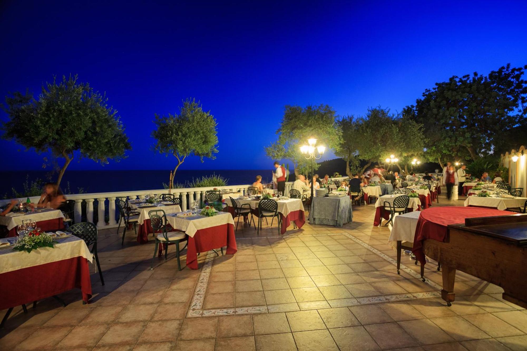 Grand Hotel Le Rocce Gaeta Ngoại thất bức ảnh